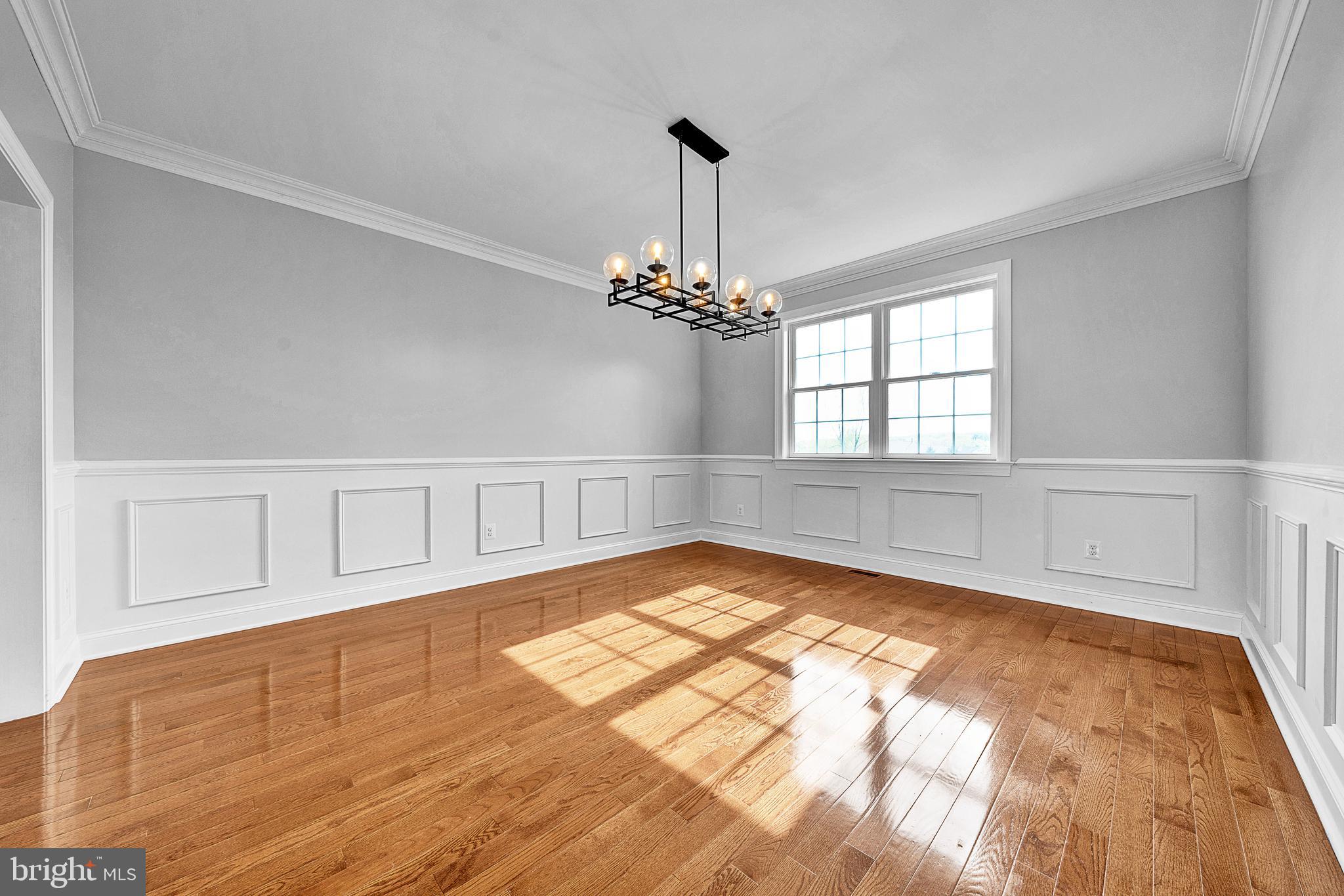 NORTH POINTE - Residential