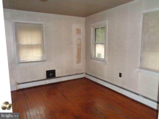 NEWVILLE BOROUGH - Residential
