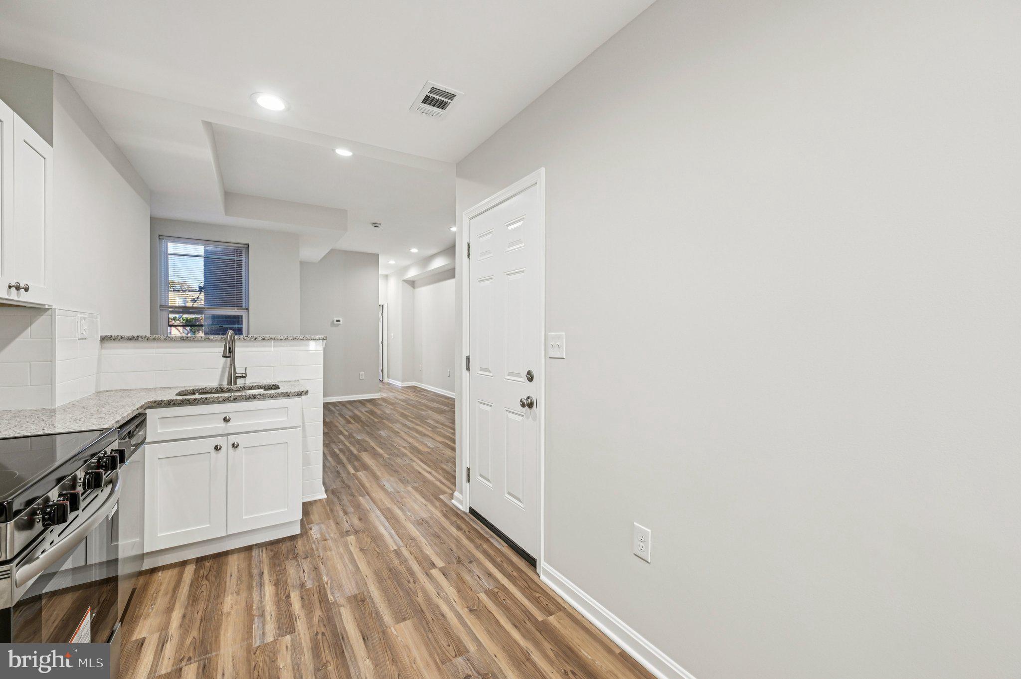 RESERVOIR HILL - Residential Lease