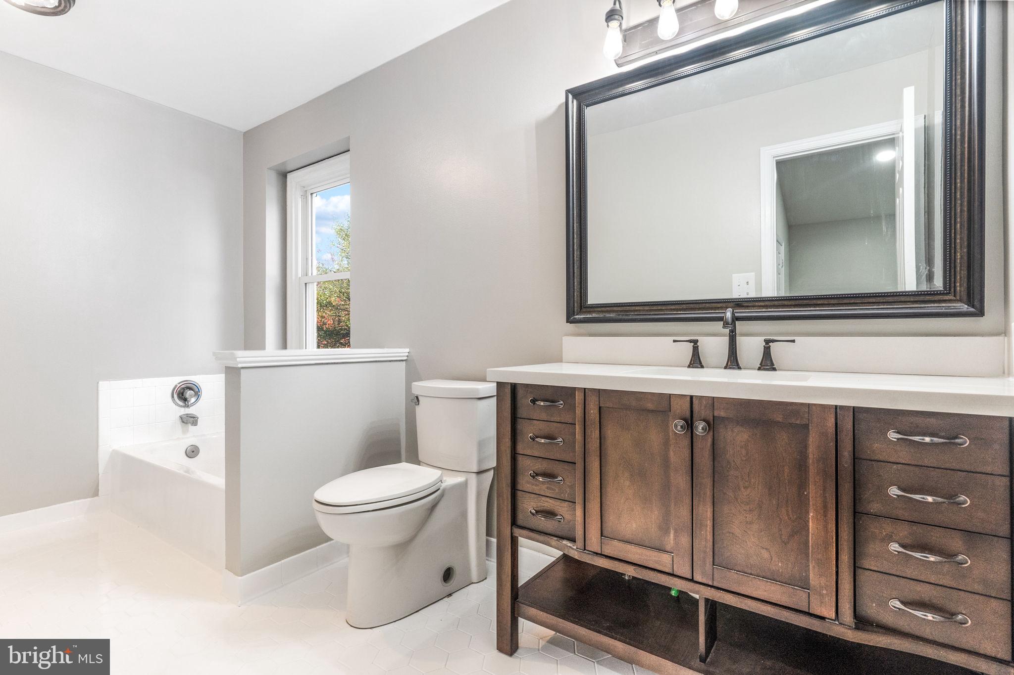 SEVEN OAKS - Residential Lease