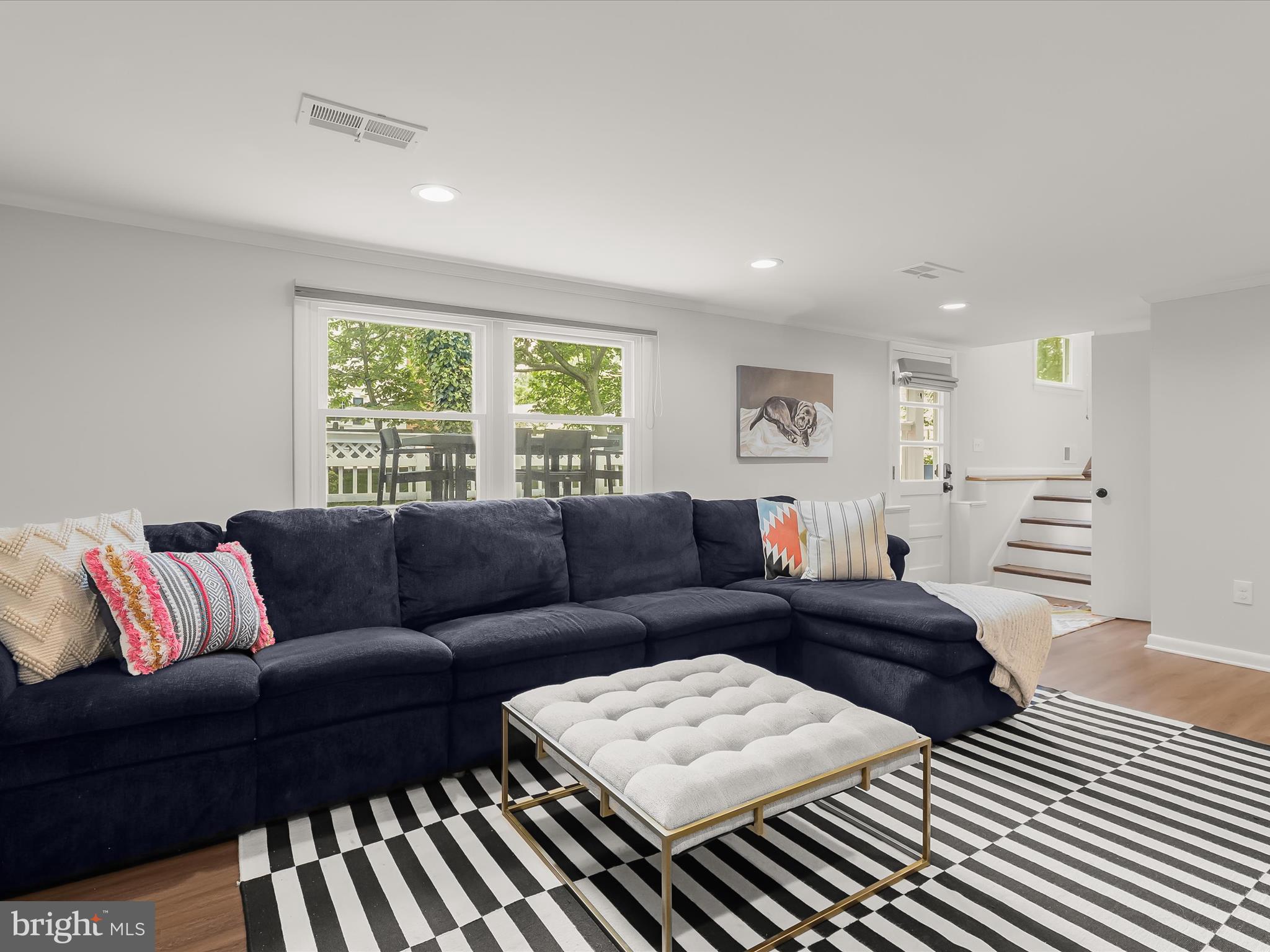 PINE VALLEY - Residential