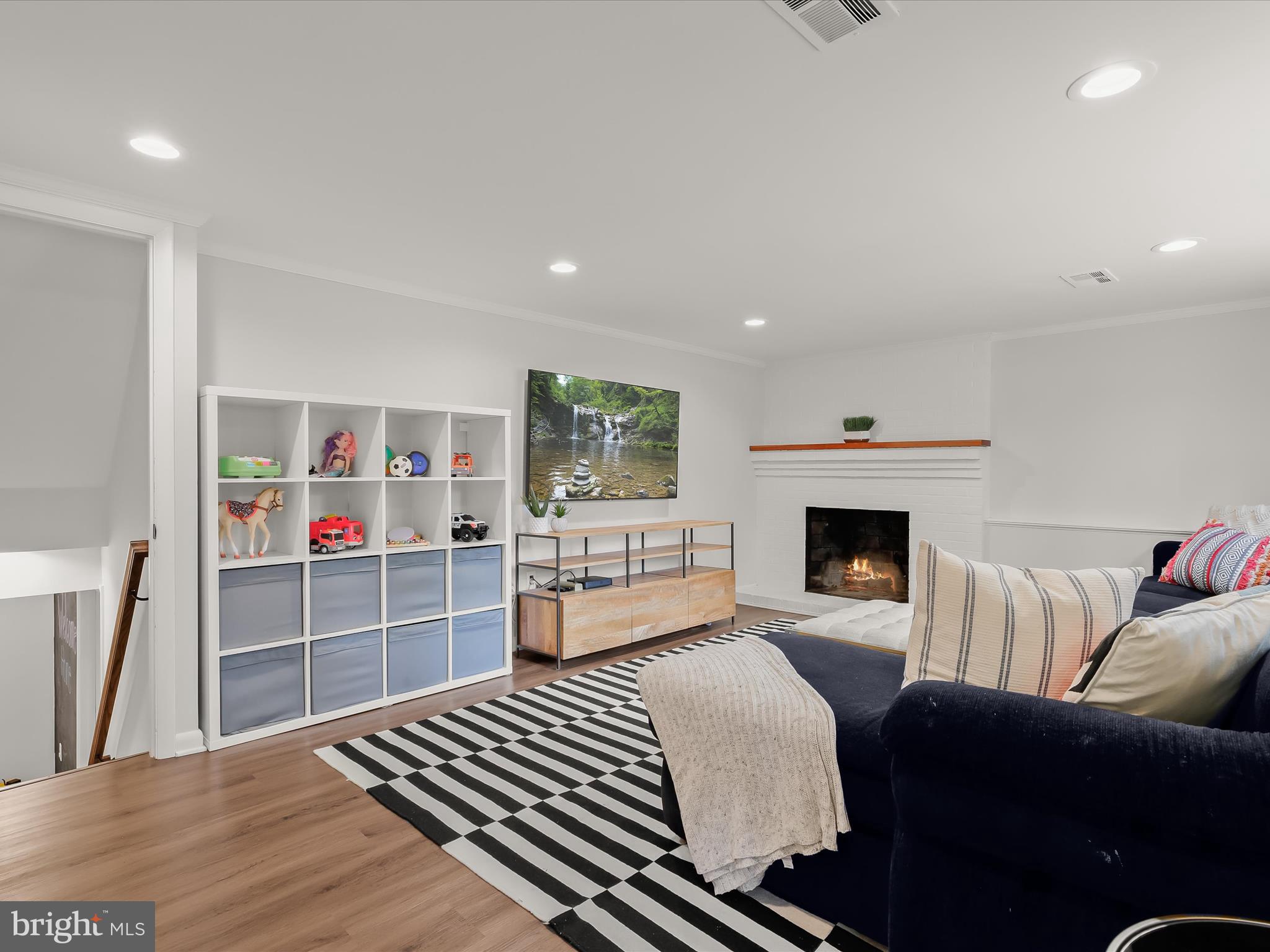 PINE VALLEY - Residential