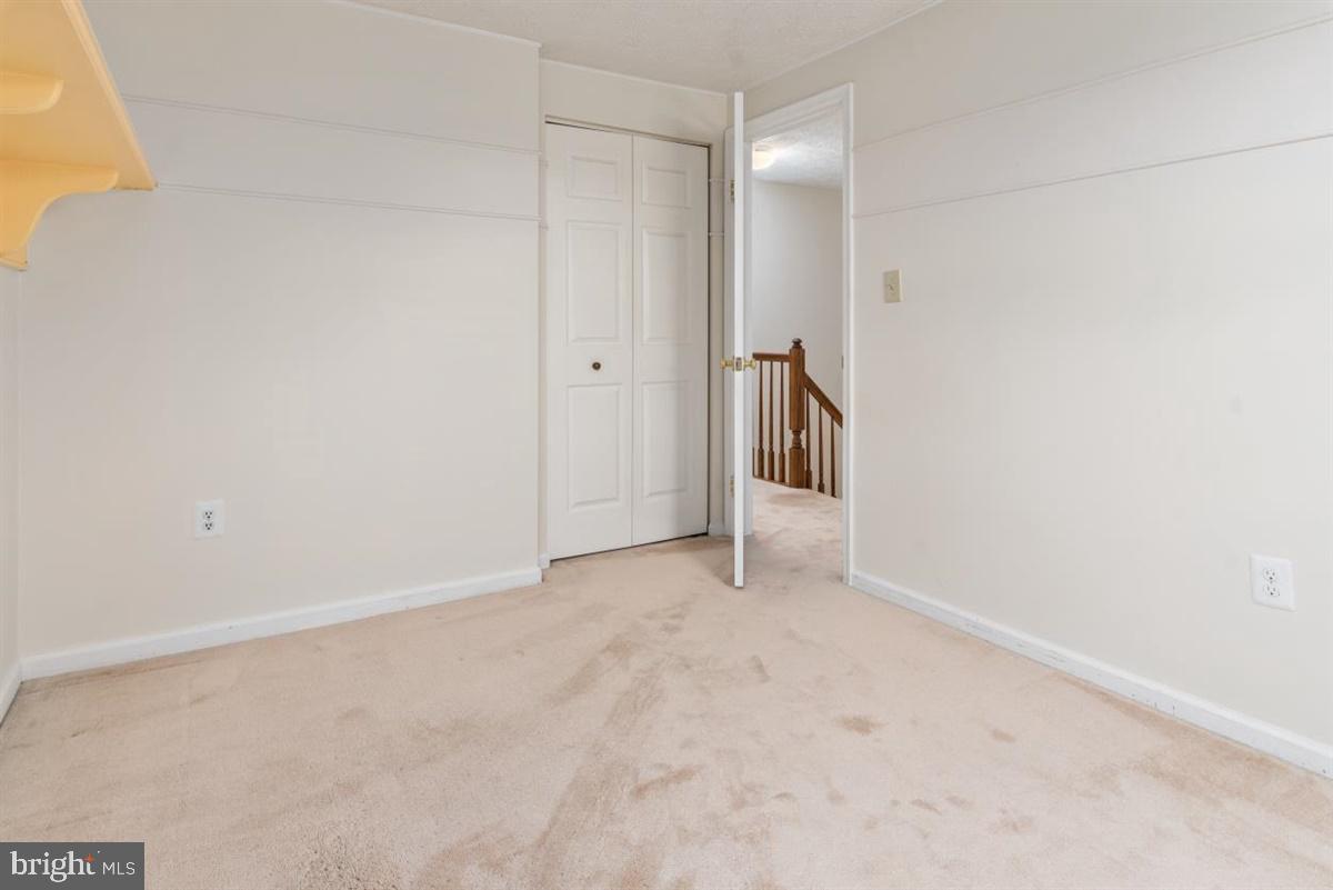 PINEY ORCHARD - Residential Lease