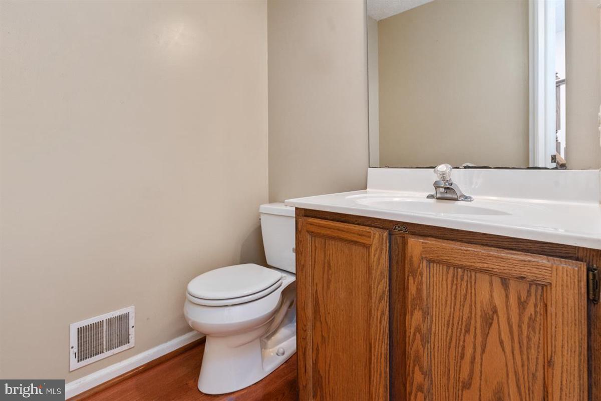 PINEY ORCHARD - Residential Lease