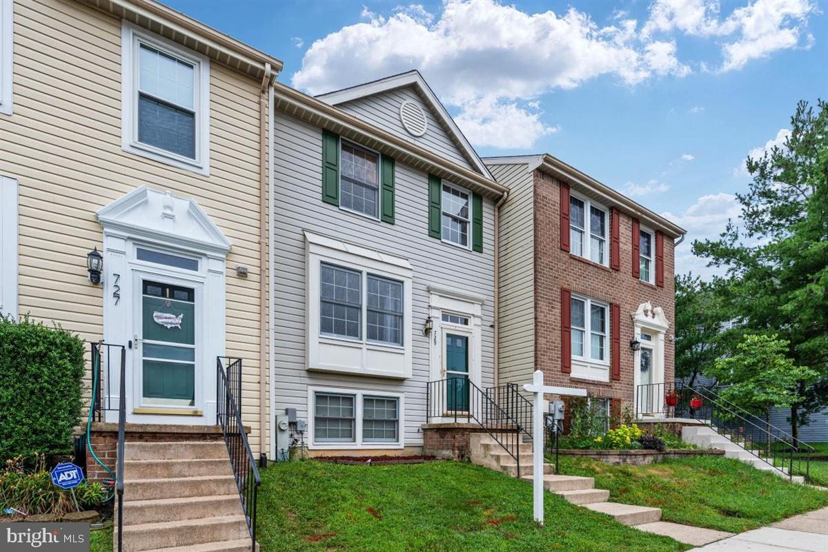 PINEY ORCHARD - Residential Lease