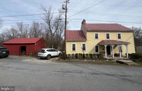 112 KING STREET KEARNEYSVILLE WV 25430