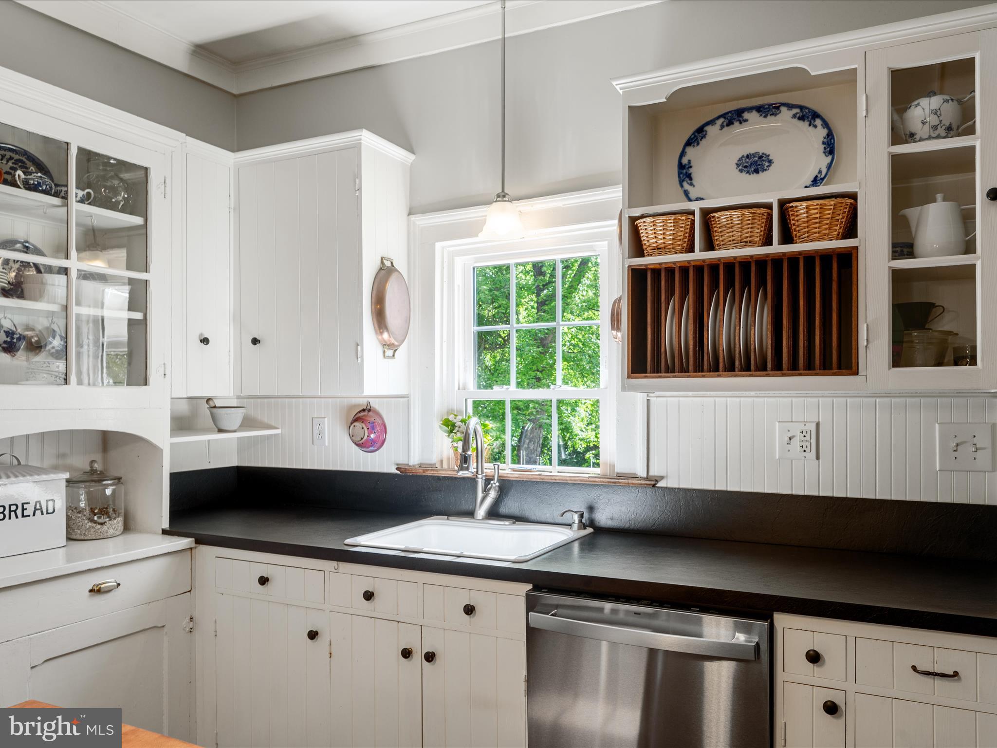 MIDDLEWAY DISTRICT - Residential