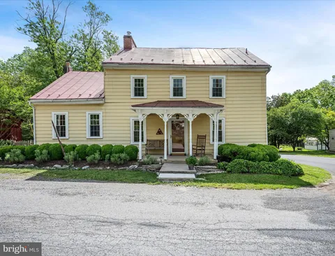 112 King Street, Kearneysville, WV 25430 - MLS#: WVJF2016438