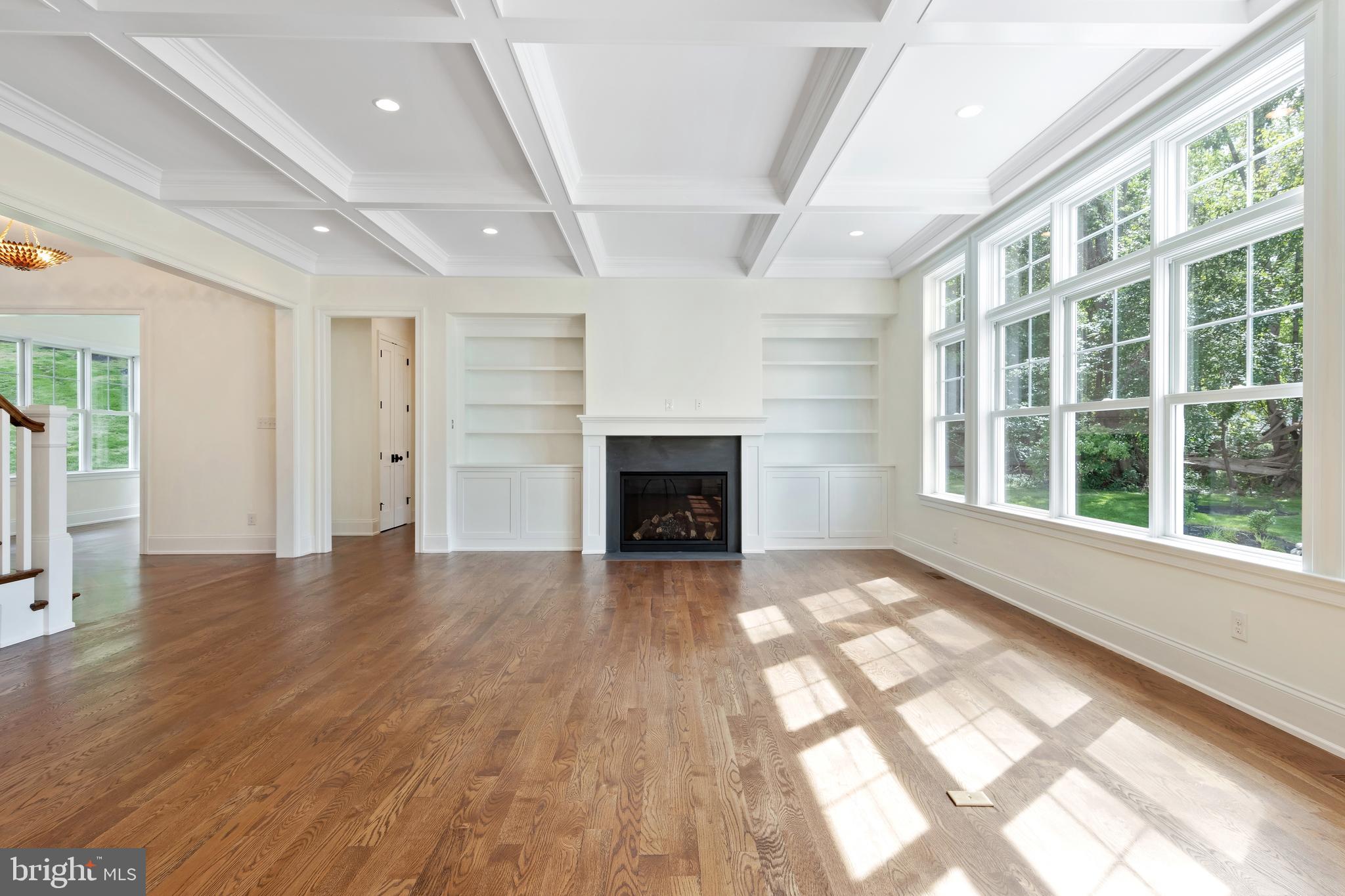 CANTERBURY WOODS - Residential