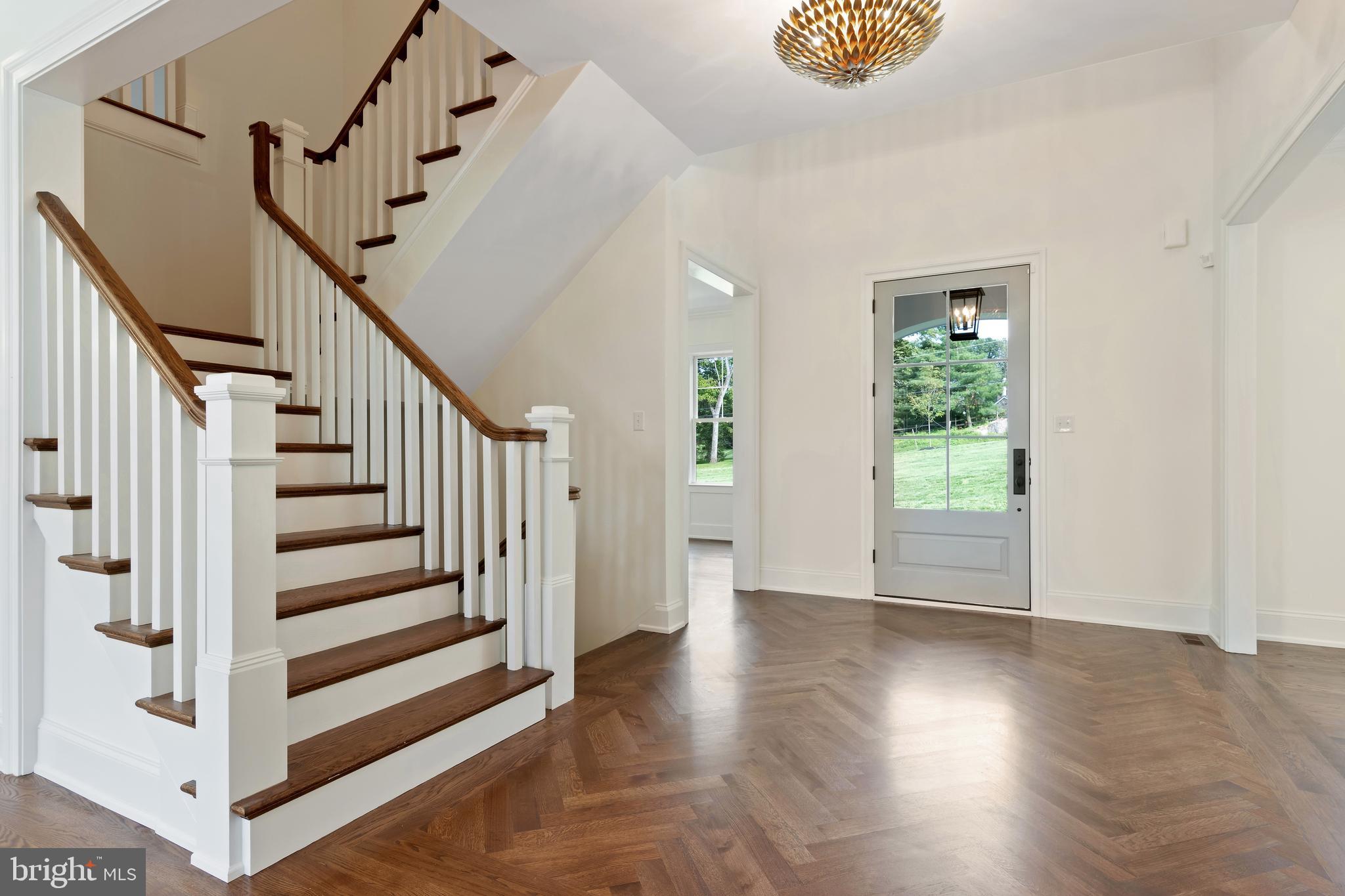 CANTERBURY WOODS - Residential