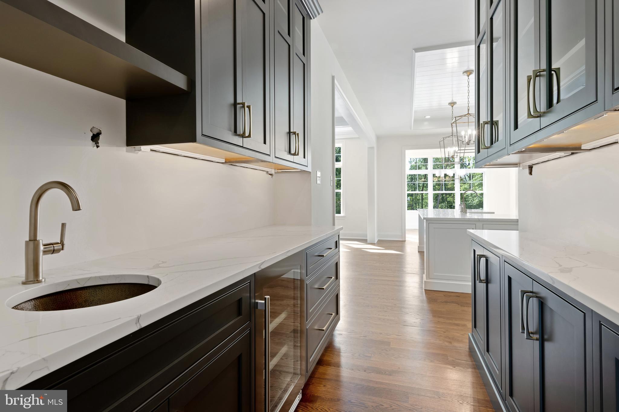 CANTERBURY WOODS - Residential