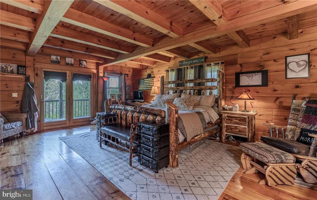 NOT IN A DEVELOPMENT - Farm