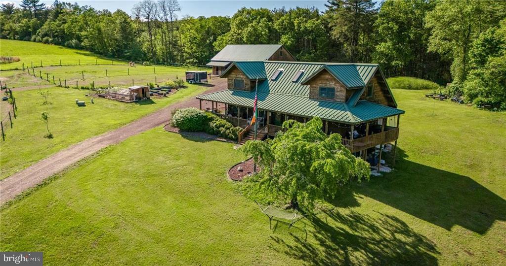 NOT IN A DEVELOPMENT - Farm