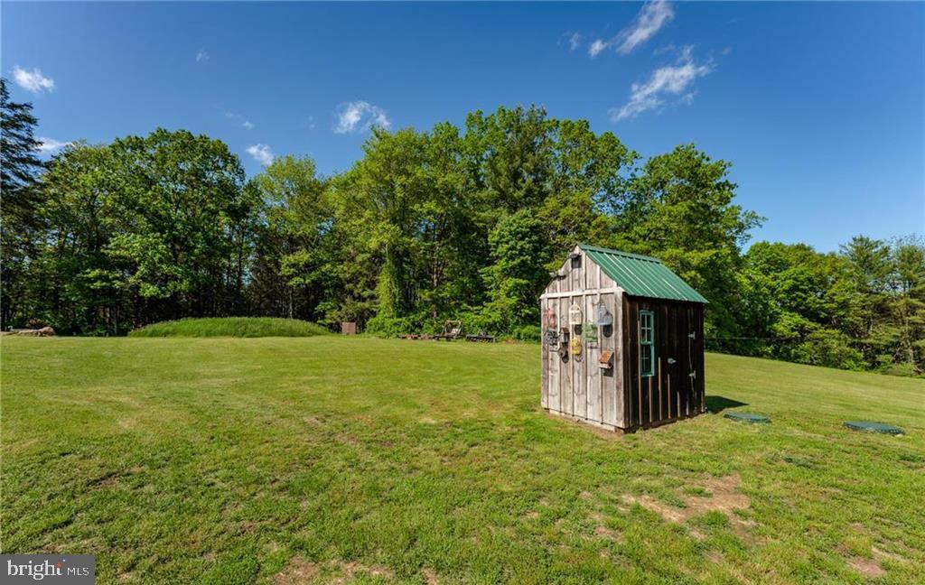 NOT IN A DEVELOPMENT - Farm