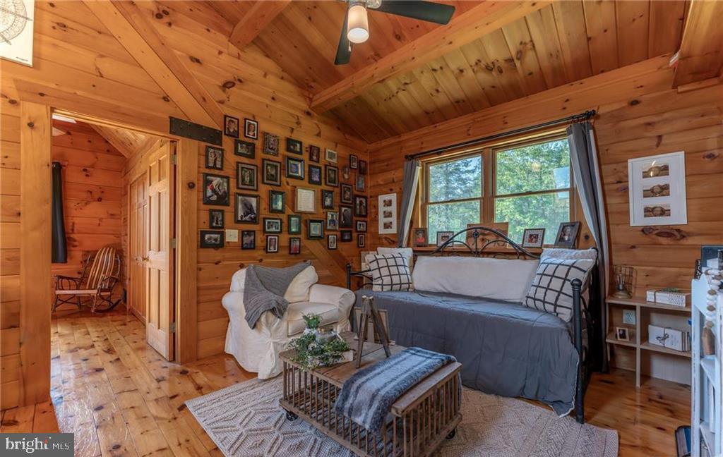 NOT IN A DEVELOPMENT - Farm