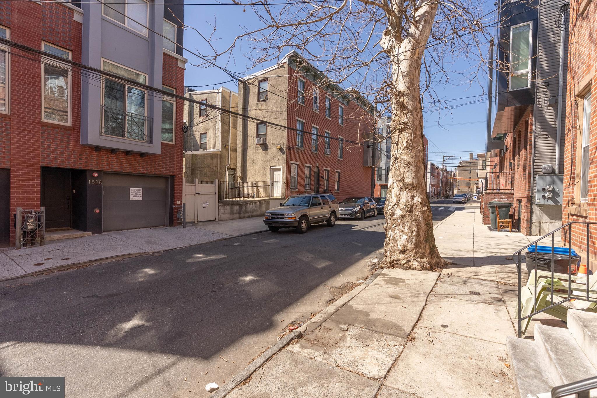 FAIRMOUNT - Residential