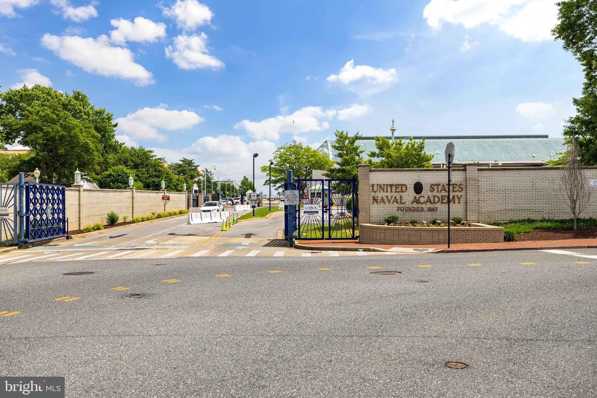 ACTONS LANDING CONDOS - Residential