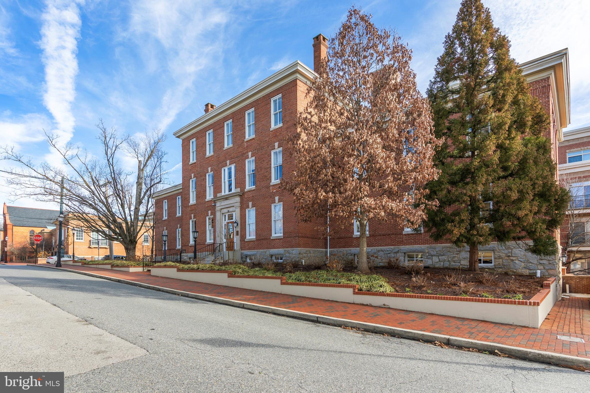 ACTONS LANDING CONDOS - Residential