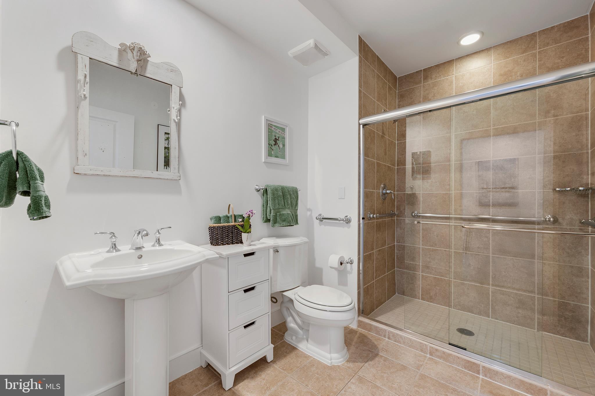 ACTONS LANDING CONDOS - Residential