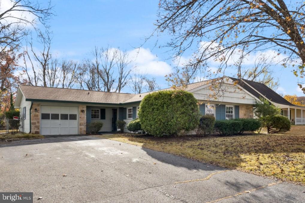 MEADOWBROOK AT BELAIR - Residential