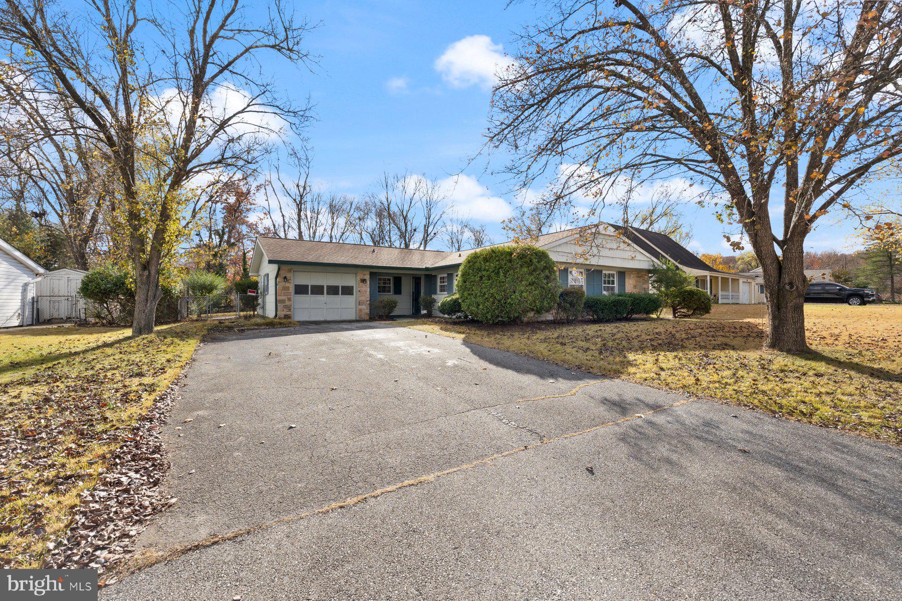 MEADOWBROOK AT BELAIR - Residential