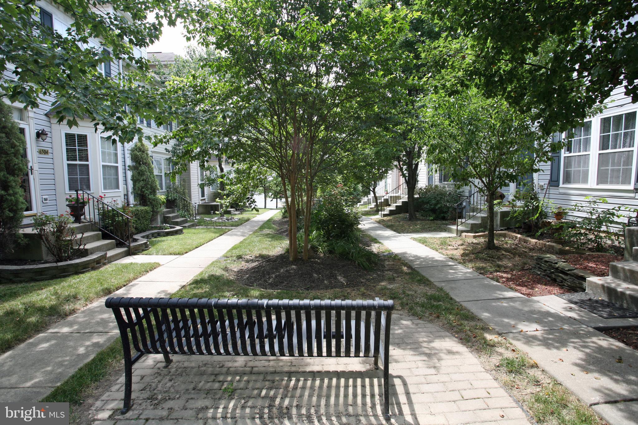 WORTHINGTON MEWS - Residential Lease