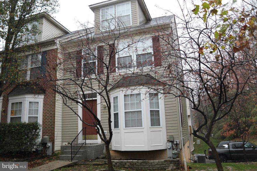 Popular Community End Unit Townhome with Two Car Garage, Upper Level Master Suite, Deck and Gas Fireplace.  

Military/DOD Take $100.00 off first months Rent.

New Carpet and Paint throughout.