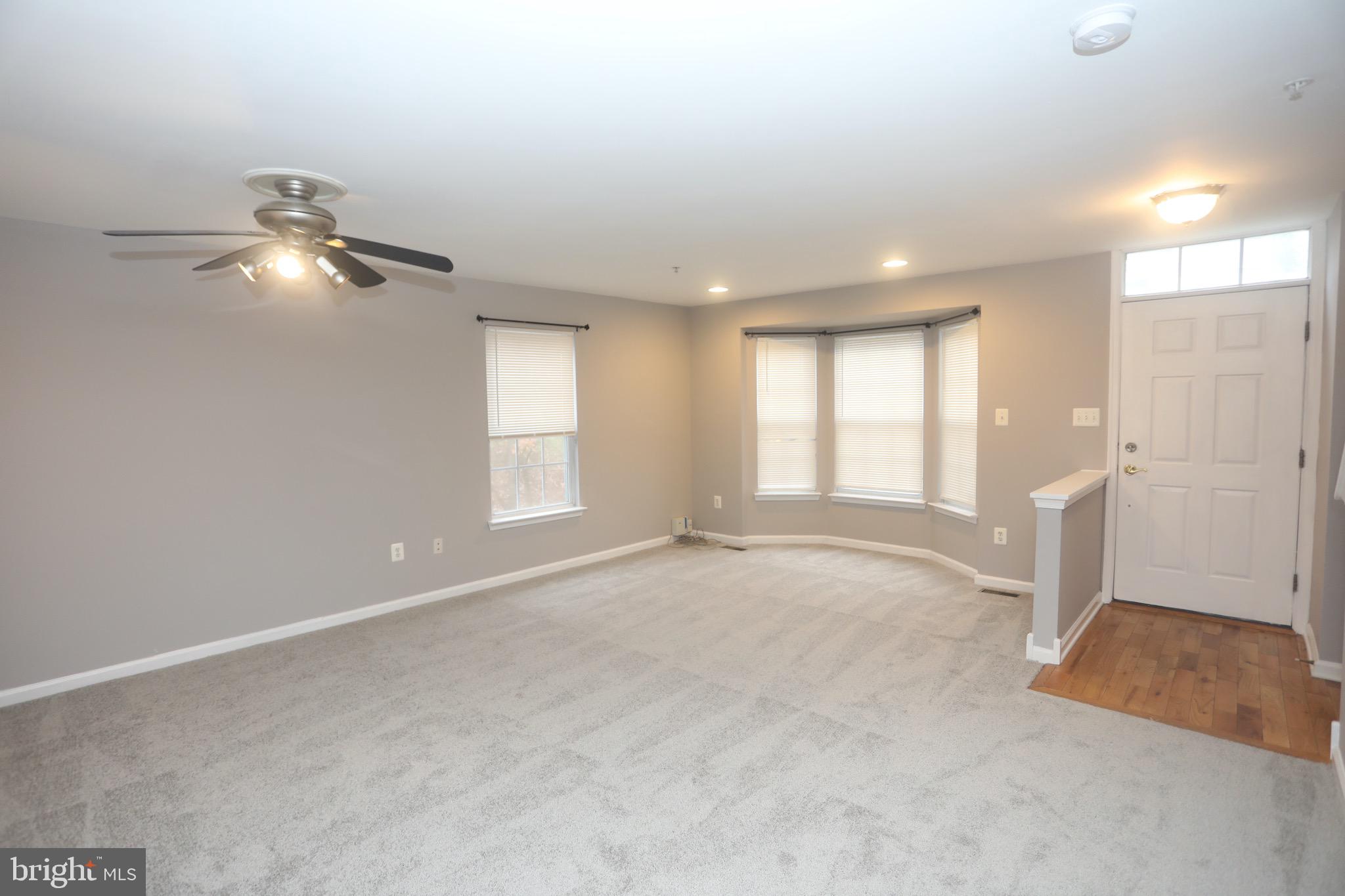 WORTHINGTON MEWS - Residential Lease