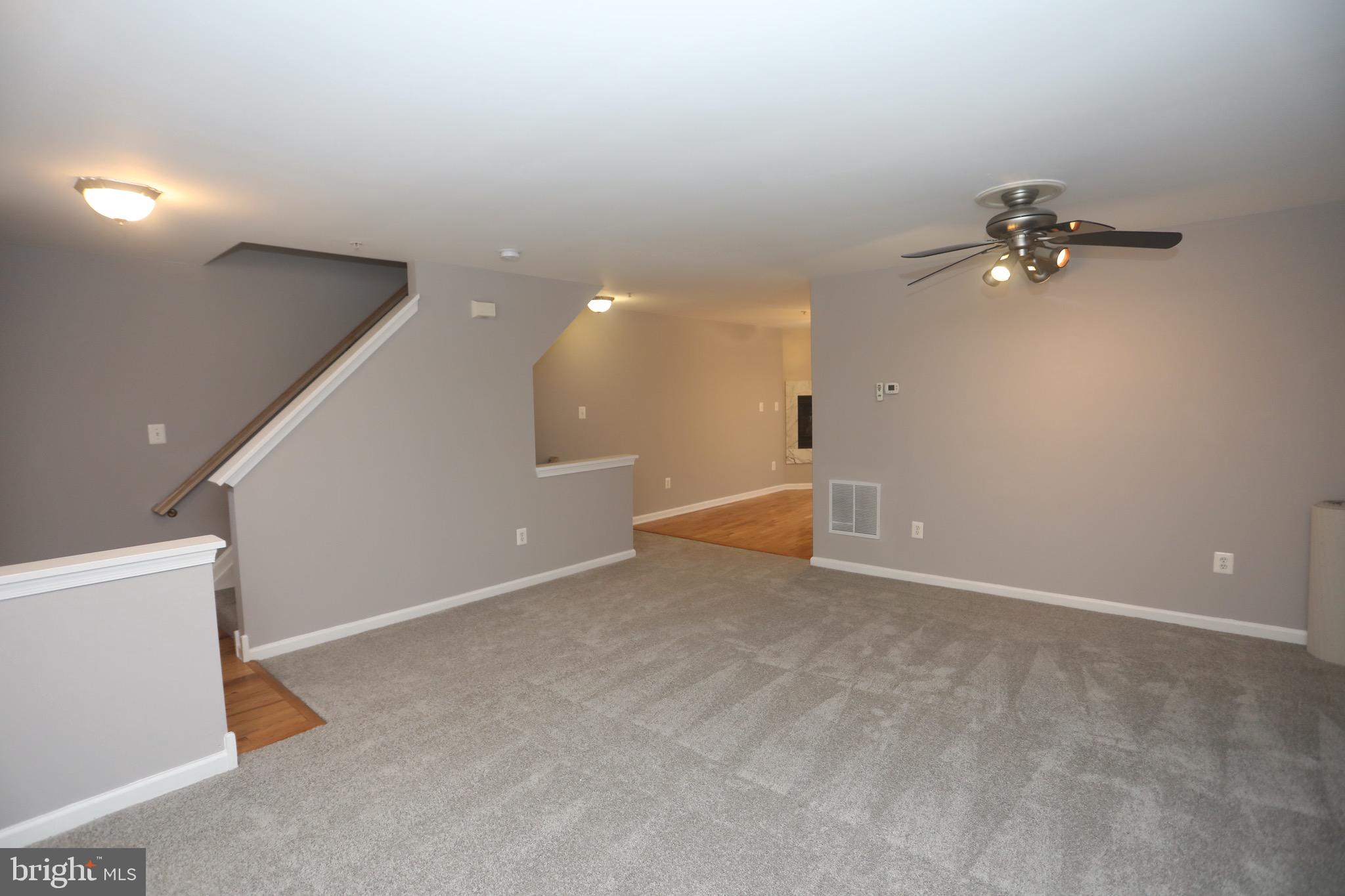 WORTHINGTON MEWS - Residential Lease