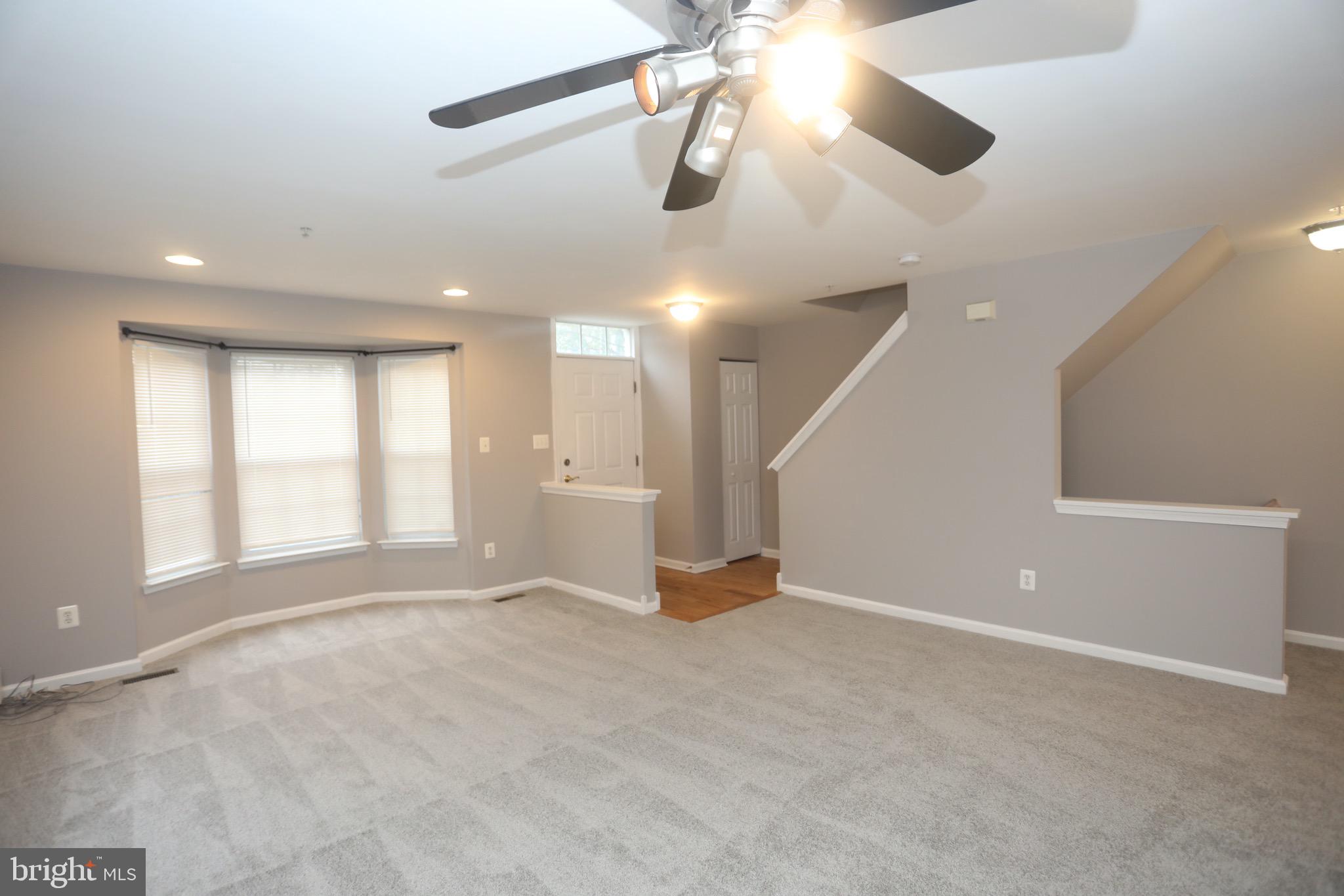 WORTHINGTON MEWS - Residential Lease