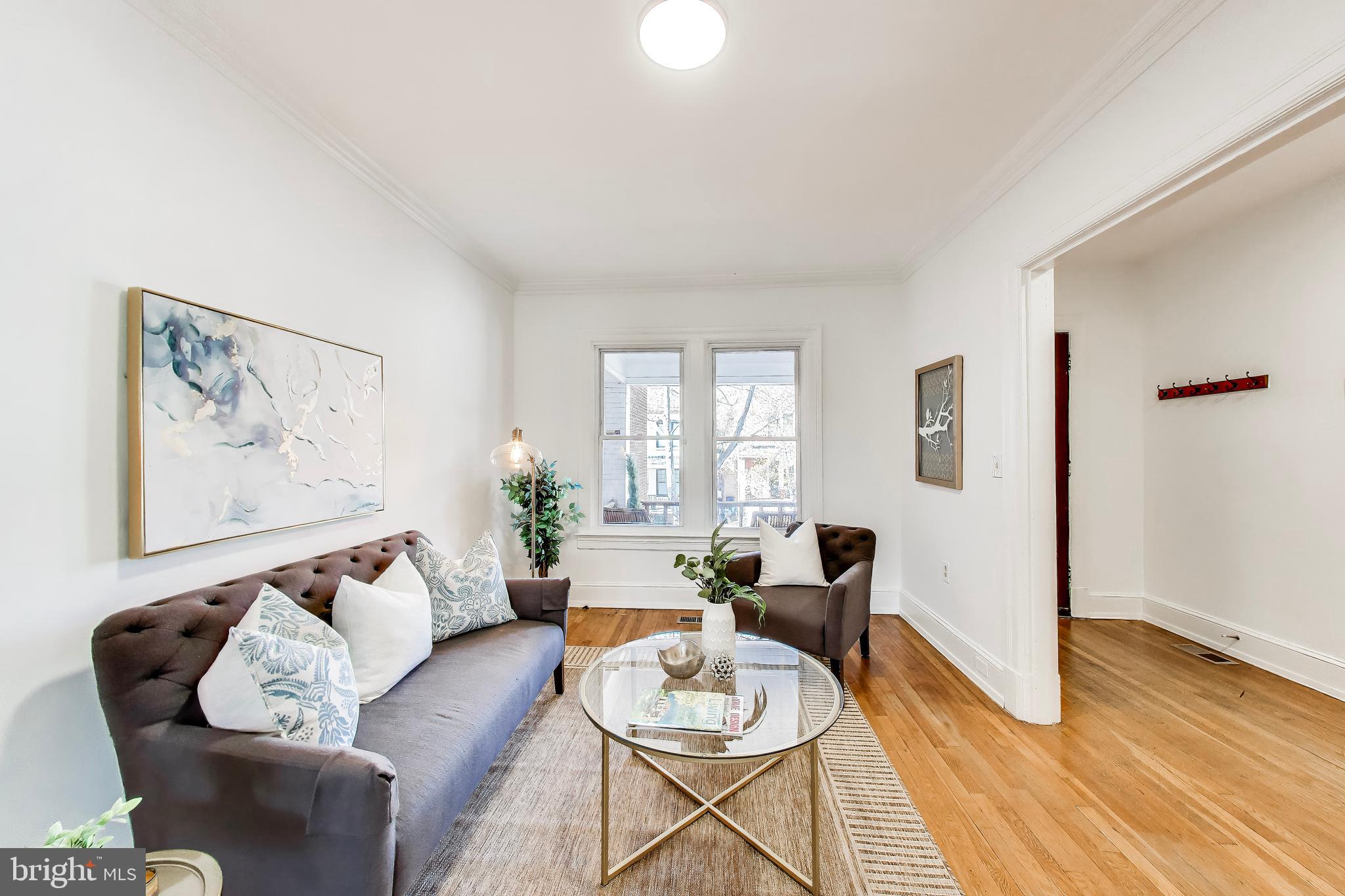 736 GIRARD STREET NW