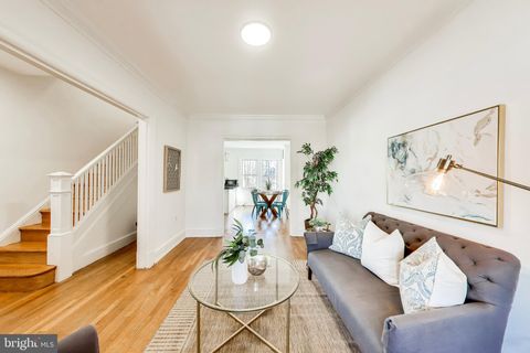 736 GIRARD STREET NW WASHINGTON DC 20001