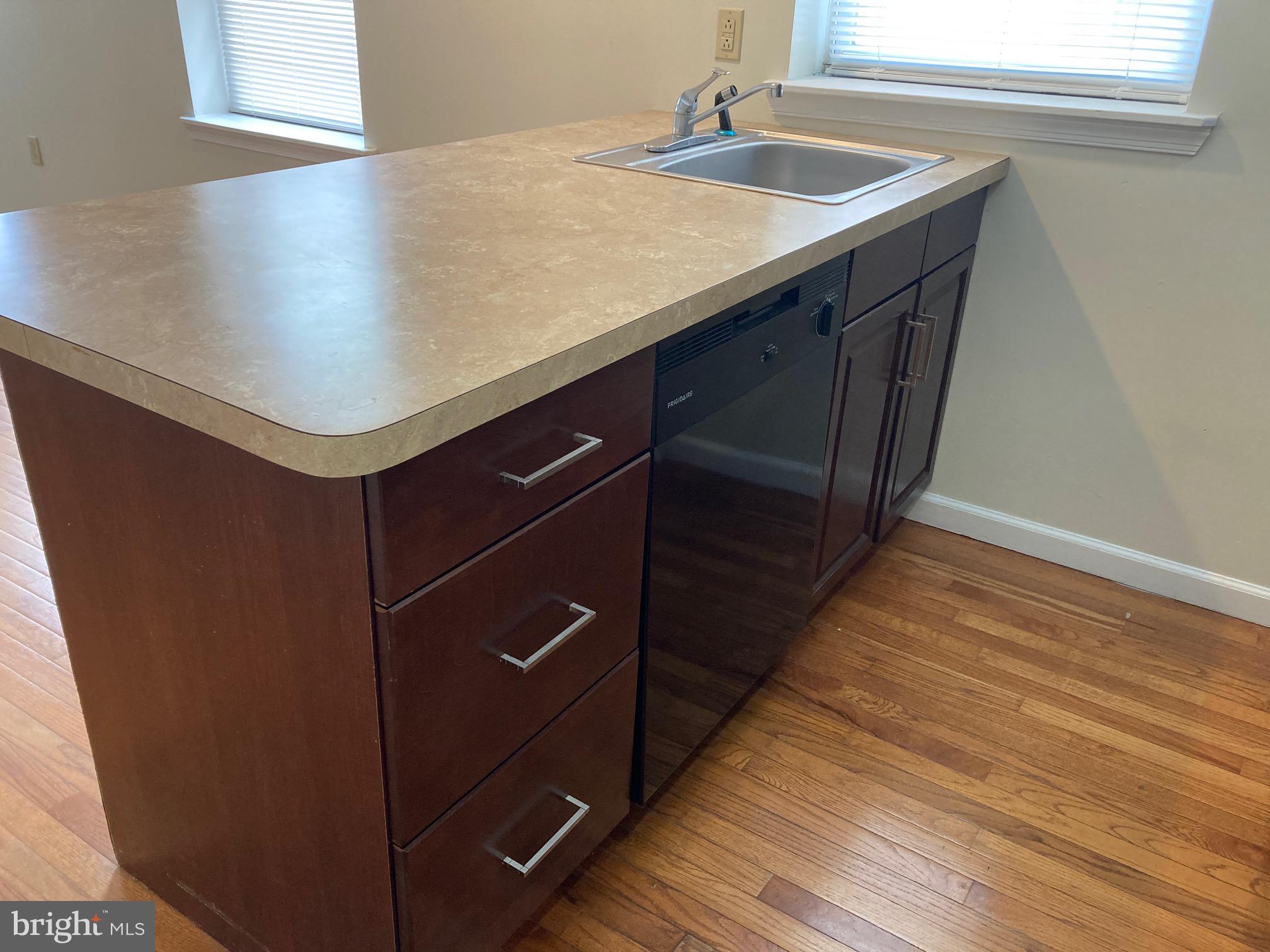 NEWBOLD - Residential Lease