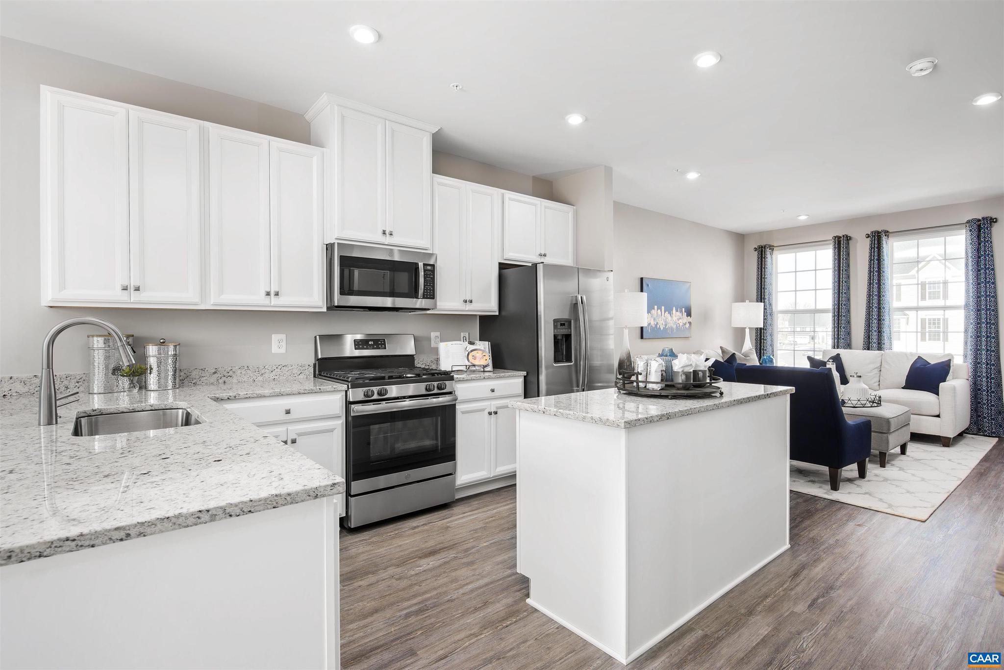 HOLLYMEAD TOWN CENTER - Residential