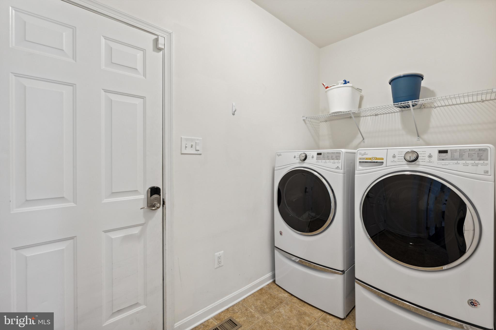 WASHINGTON OVERLOOK - Residential