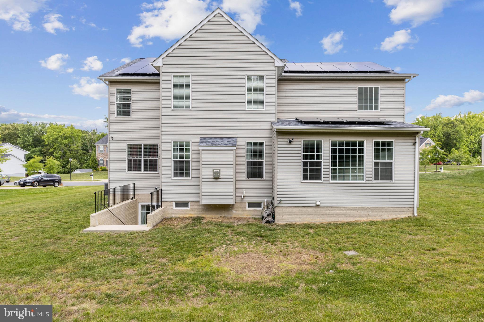 WASHINGTON OVERLOOK - Residential