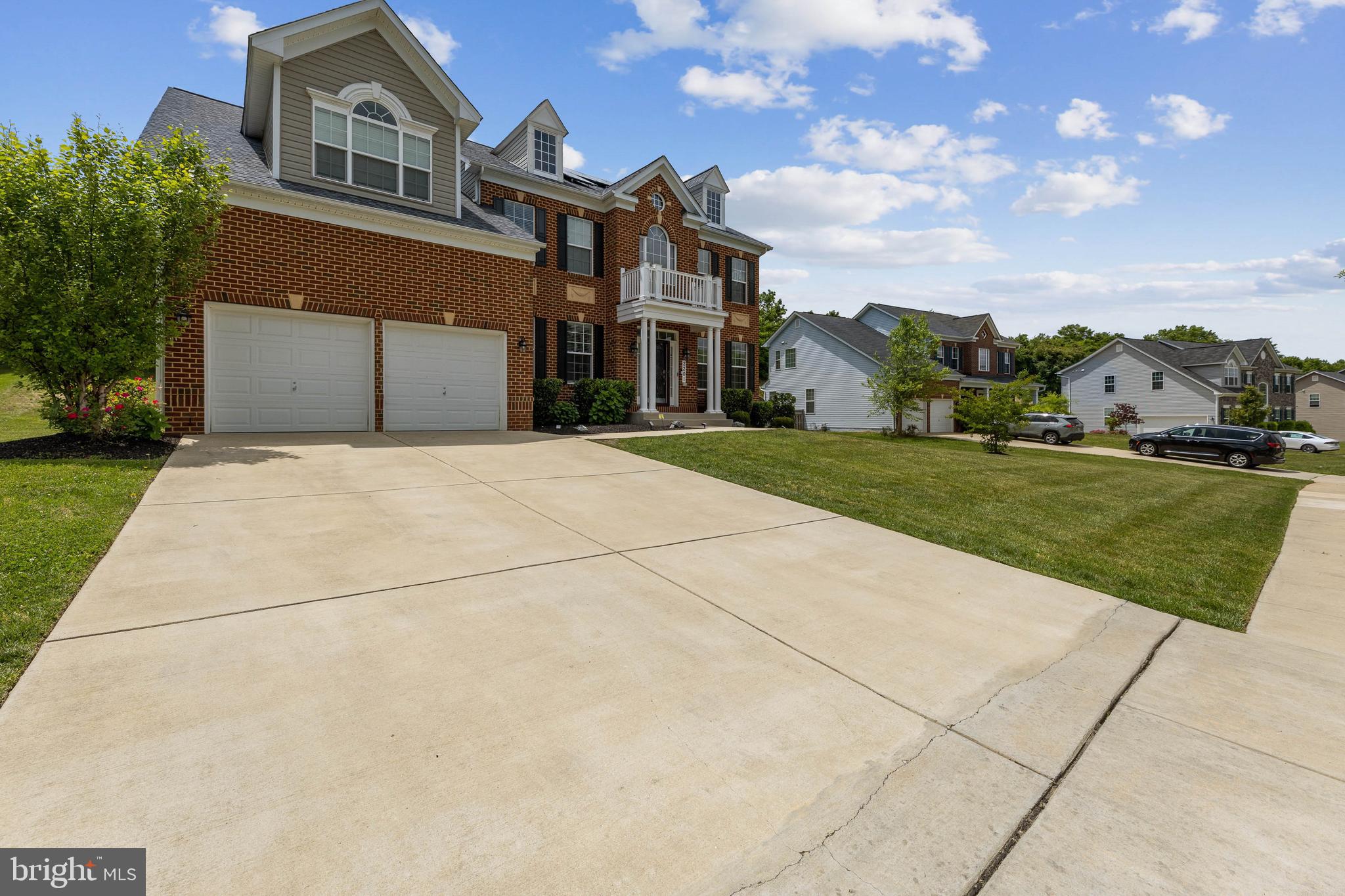 2201 MONTICELLO COURT