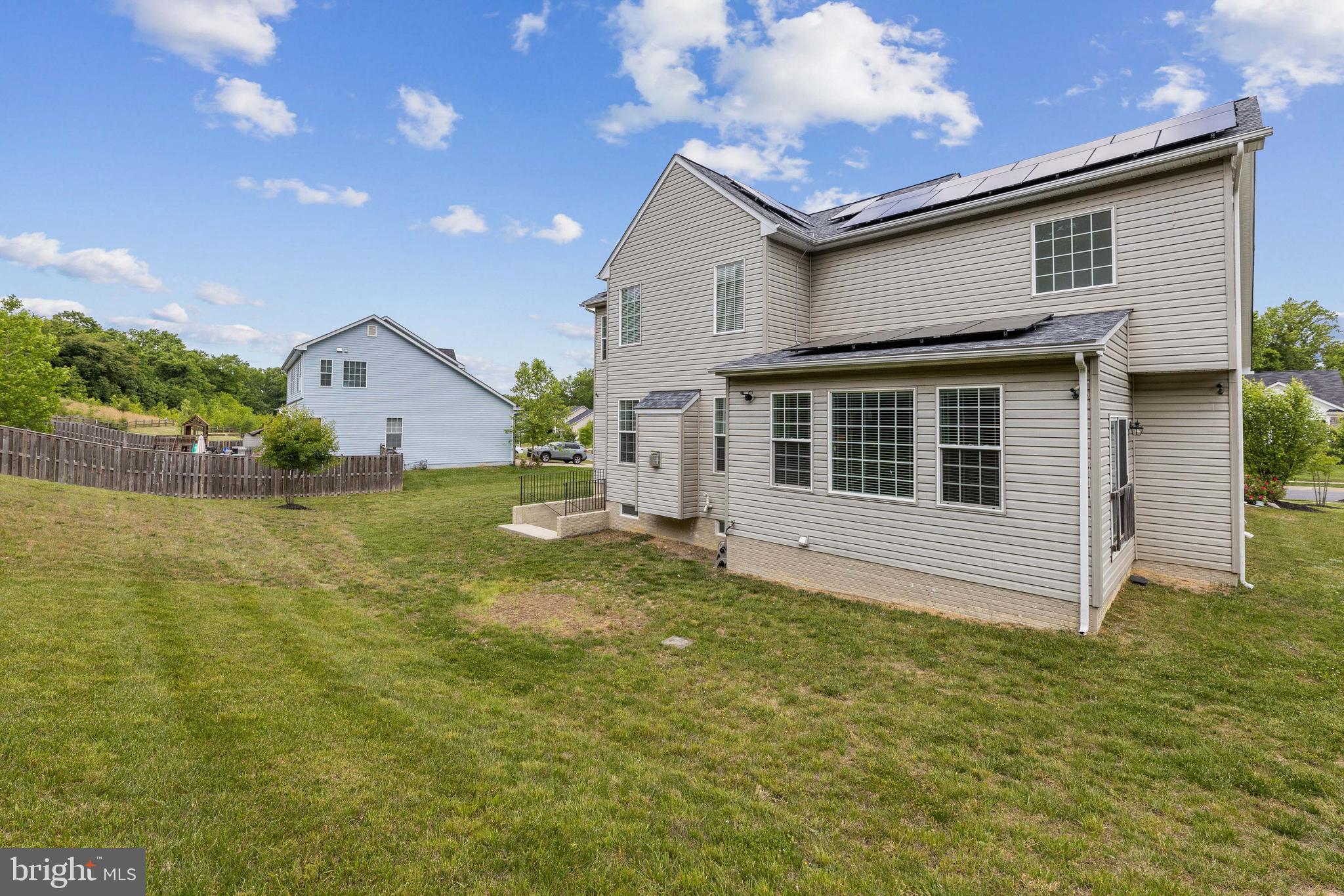 WASHINGTON OVERLOOK - Residential