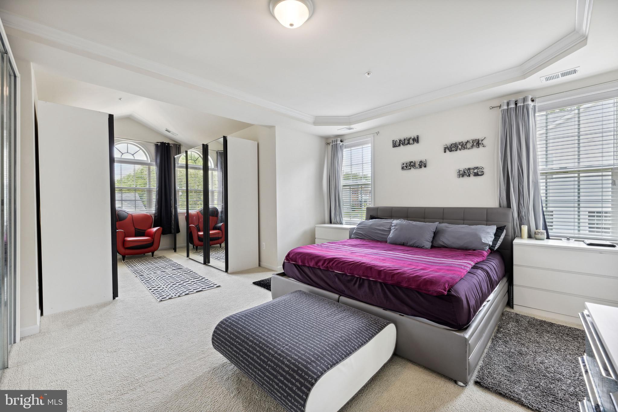 WASHINGTON OVERLOOK - Residential