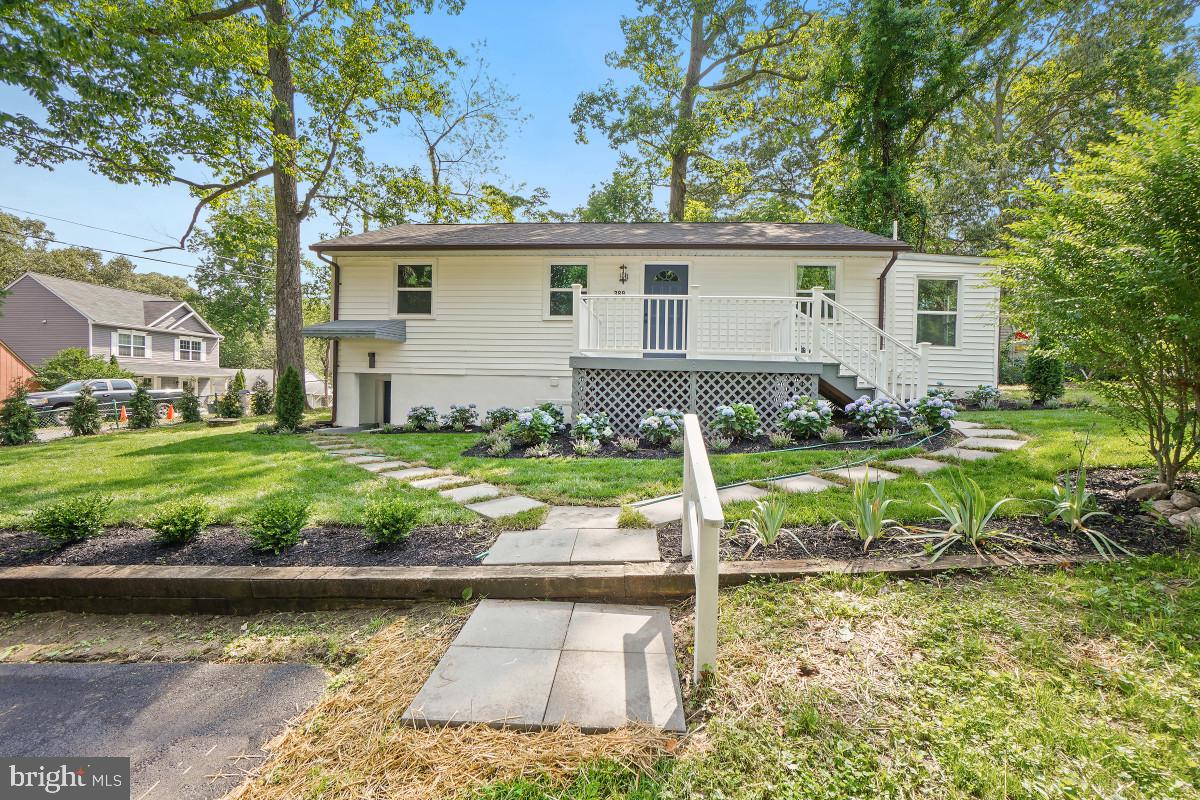 389 CHESTNUT TRAIL