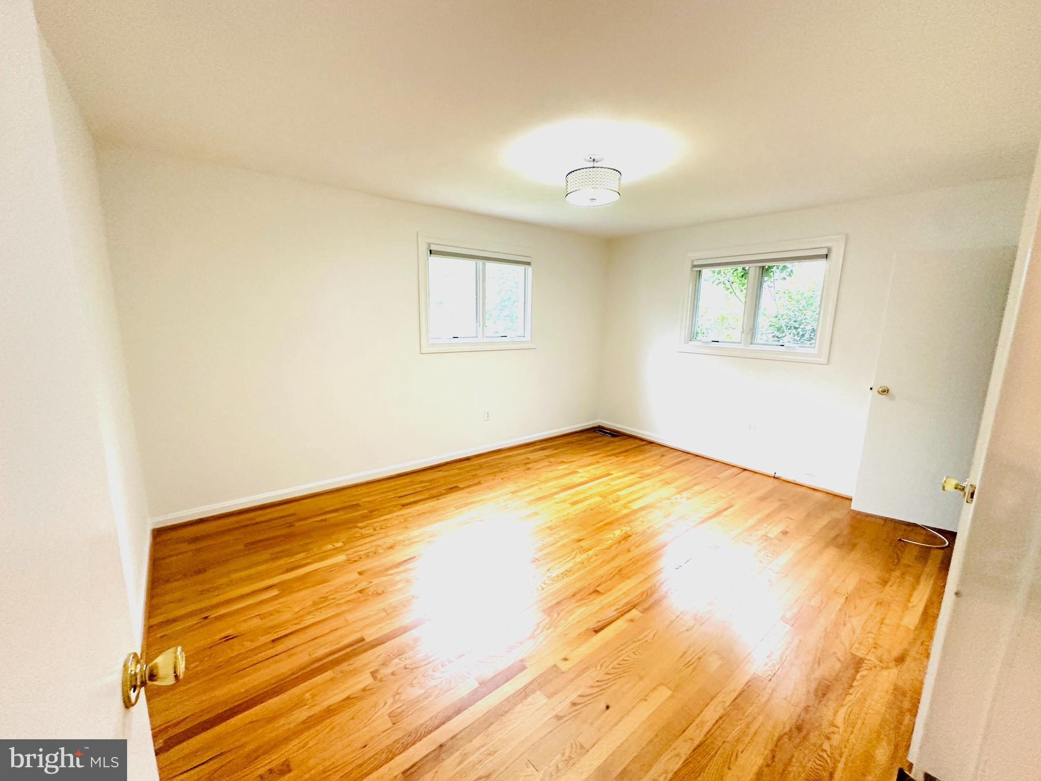 PARKVIEW - Residential Lease