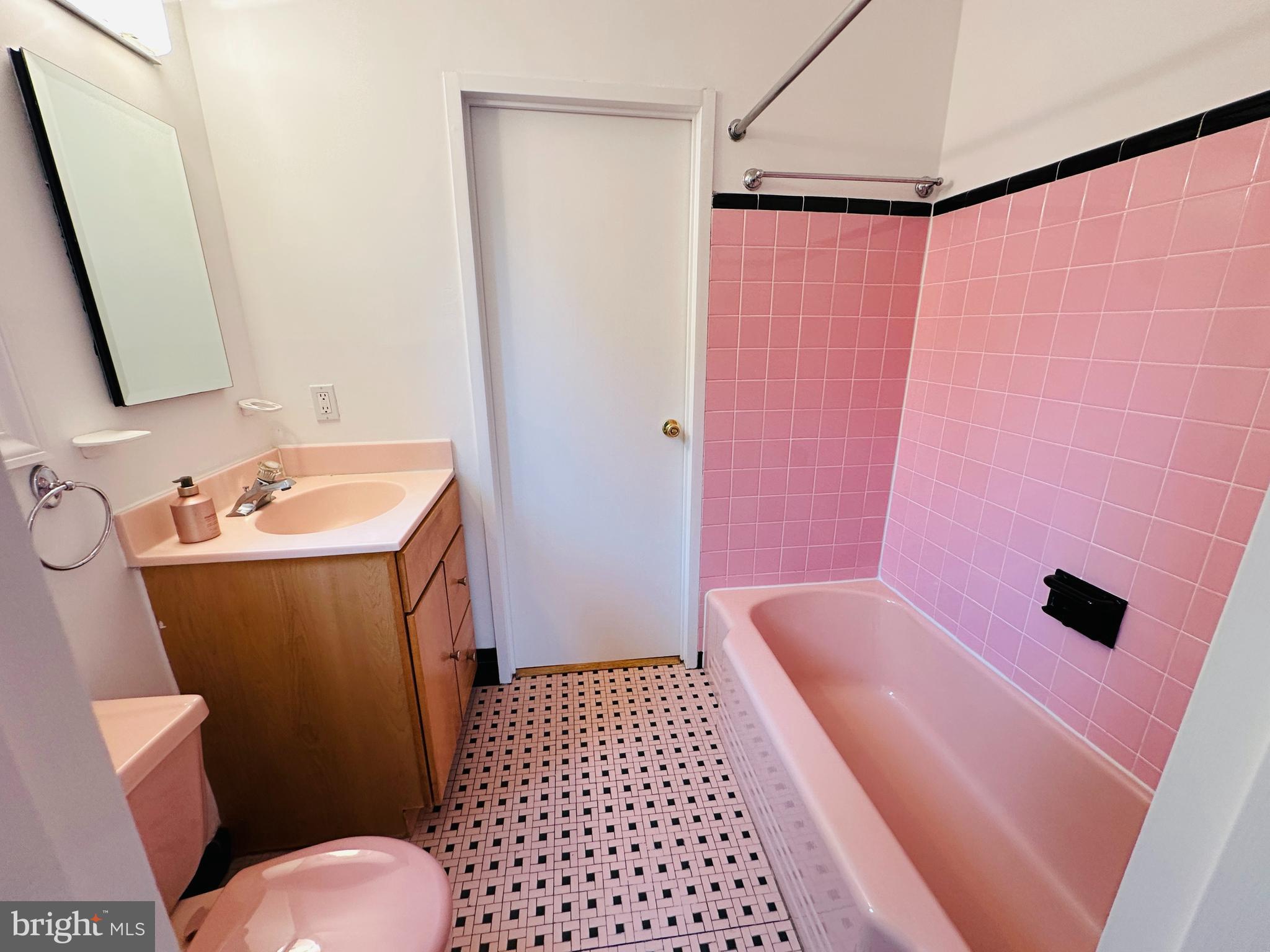 PARKVIEW - Residential Lease