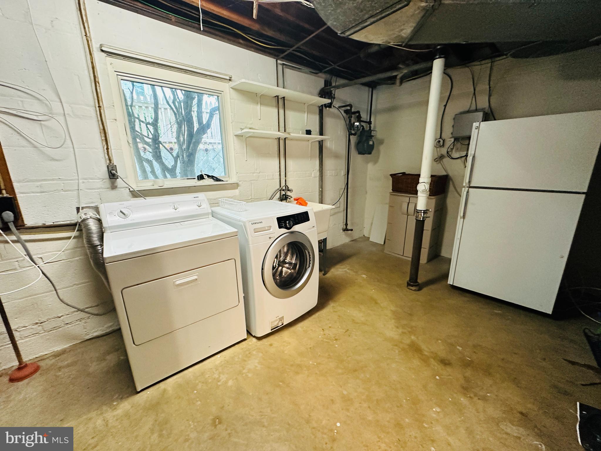 PARKVIEW - Residential Lease