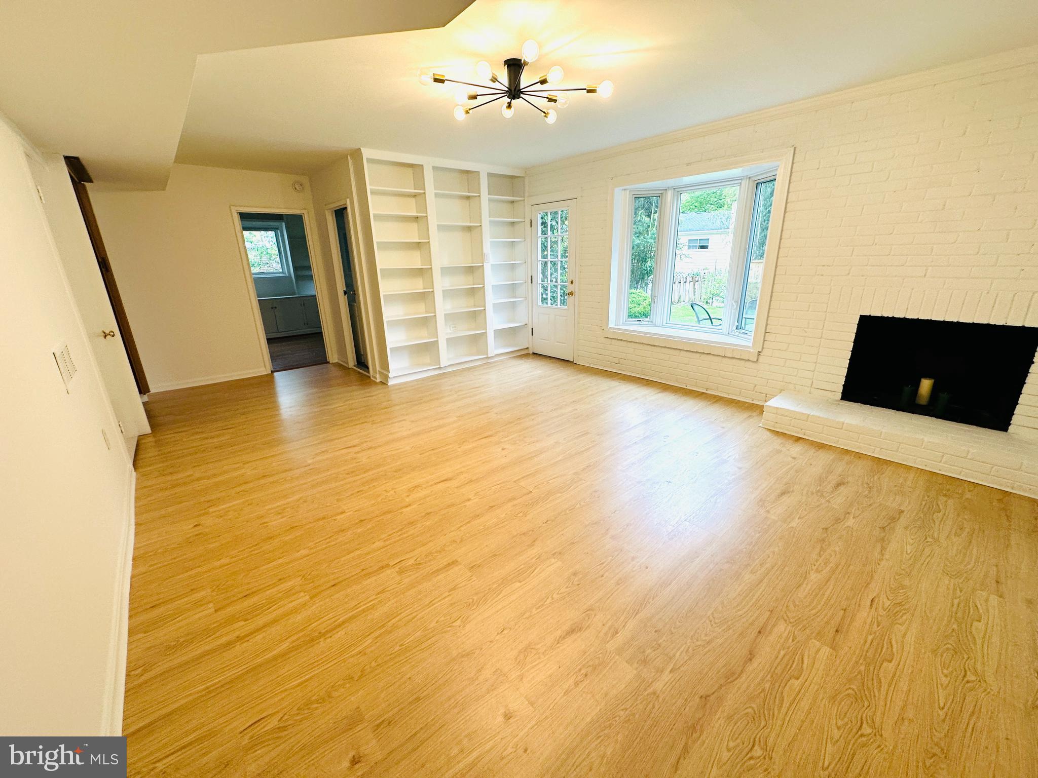 PARKVIEW - Residential Lease