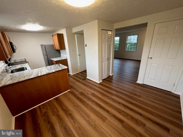 FARMBROOK - Residential Lease