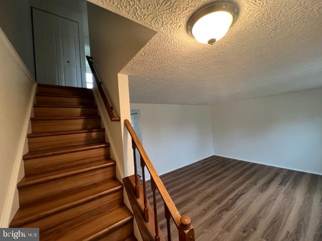 FARMBROOK - Residential Lease