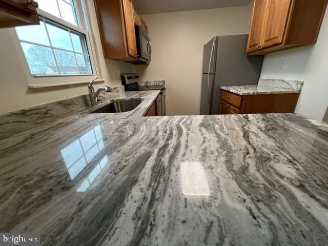 FARMBROOK - Residential Lease