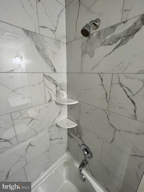 FARMBROOK - Residential Lease