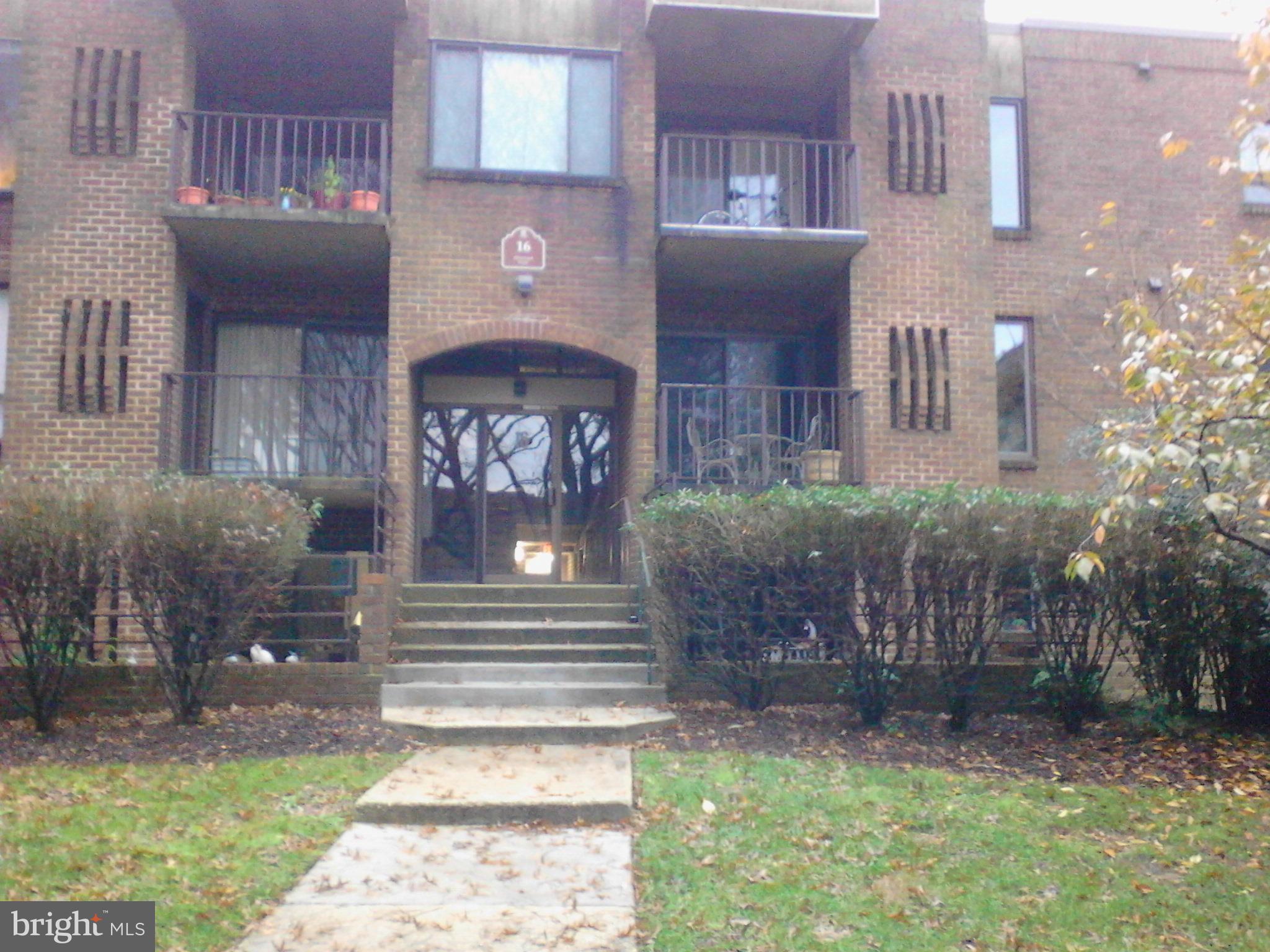 FAIRWINDS ON SEVERN - Residential Lease