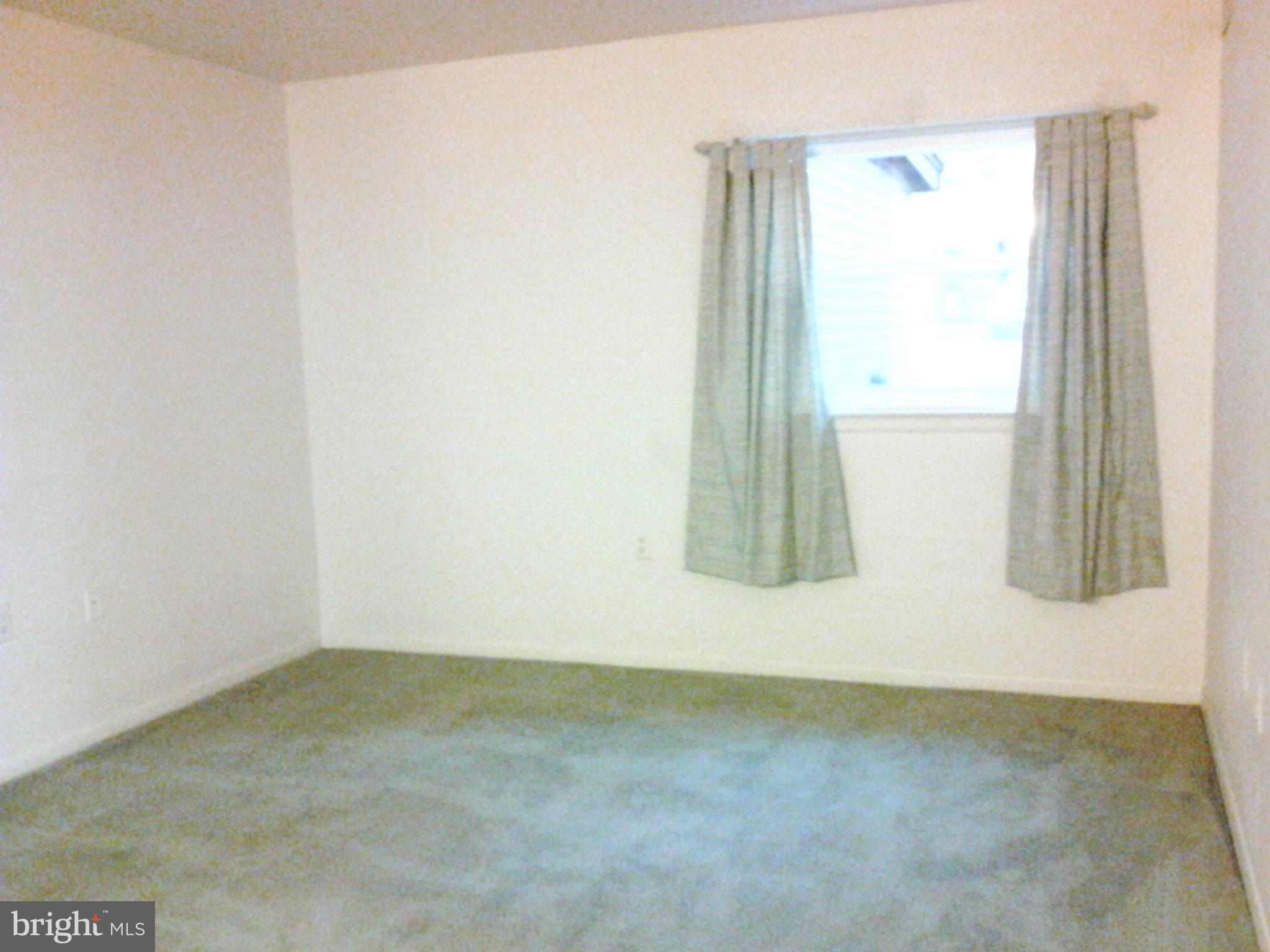 FAIRWINDS ON SEVERN - Residential Lease